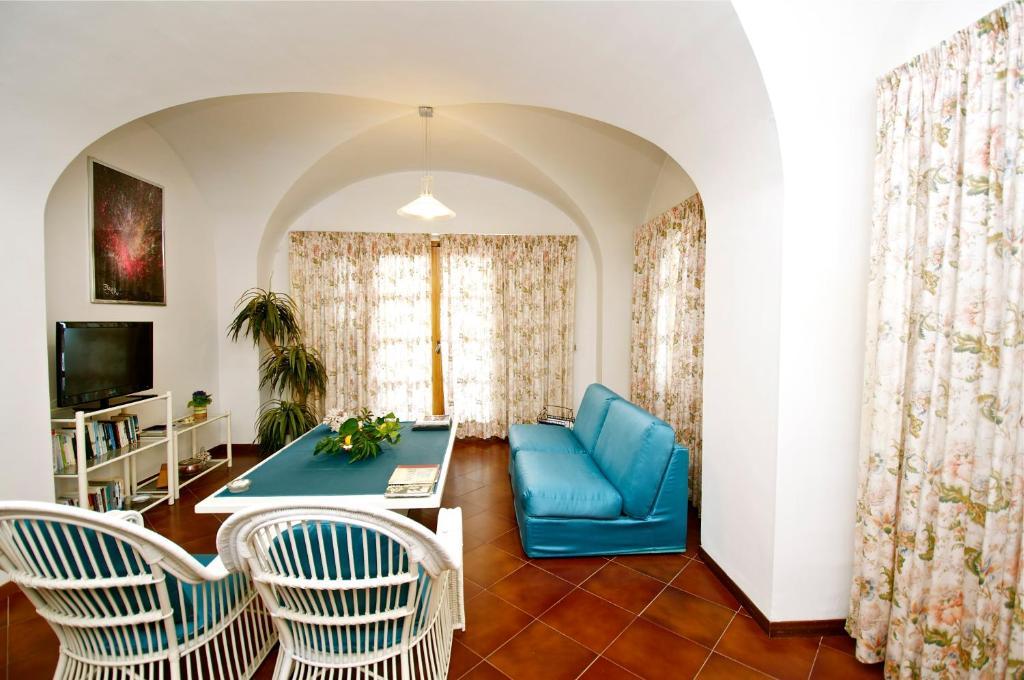 Casale Aparthotel
